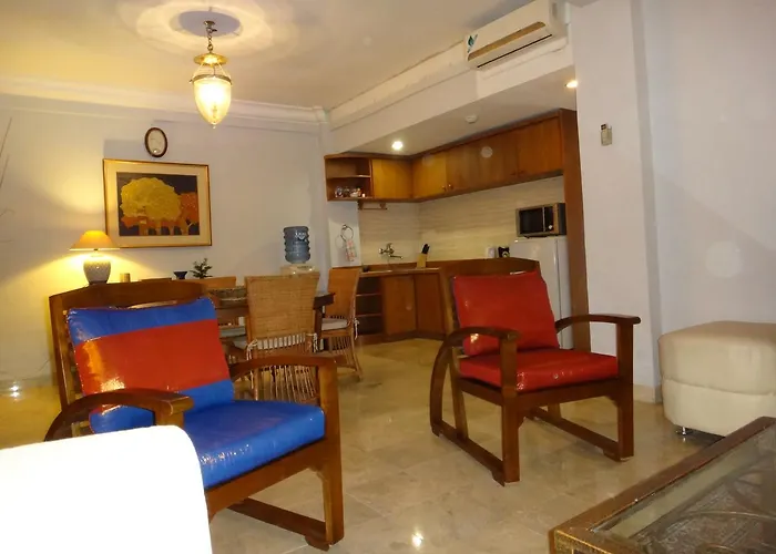 Private At Jayakarta Appartamento Legian